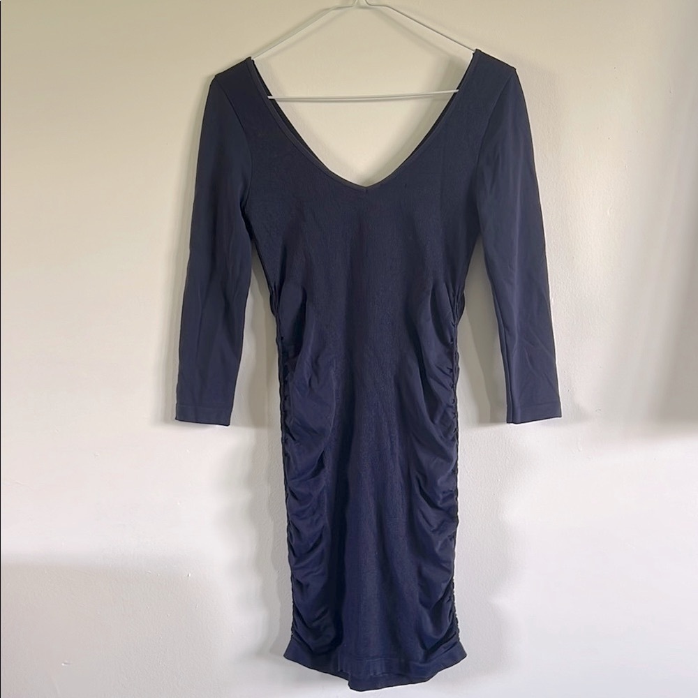 LAST CHANCE ✨ Bebe Blue Ruched V-Neck Bodycon Dress - Picture 5 of 5
